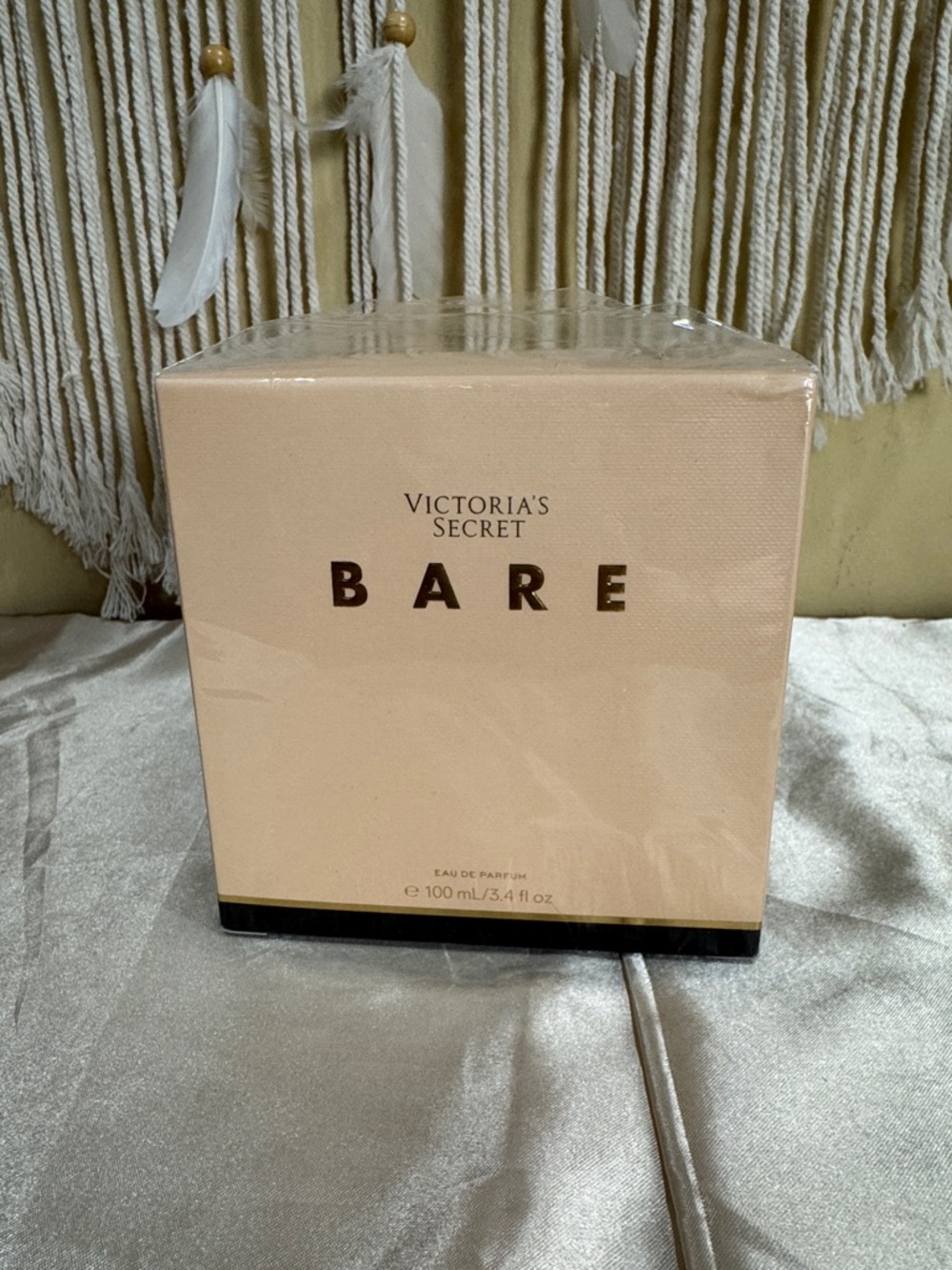 Victoria's Secret Bare Eau de Parfum - Nude Pink Box